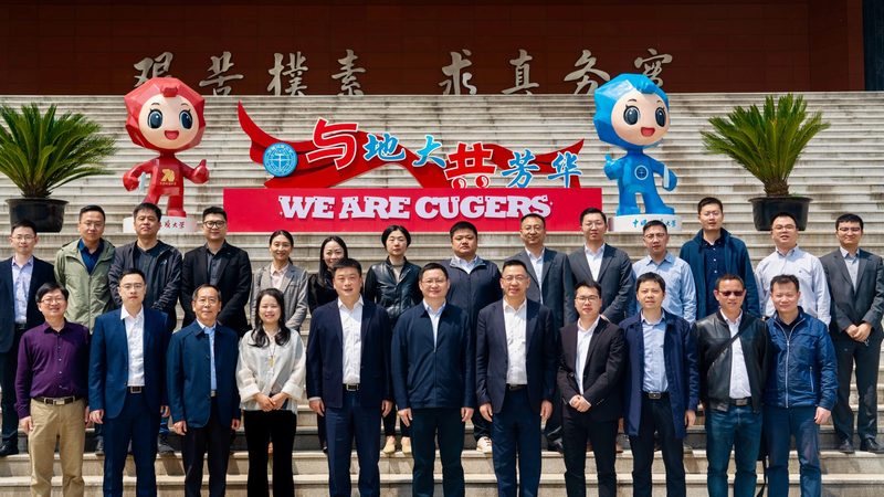 2025年太阳能光伏板规格型号与一瓦价格解析**